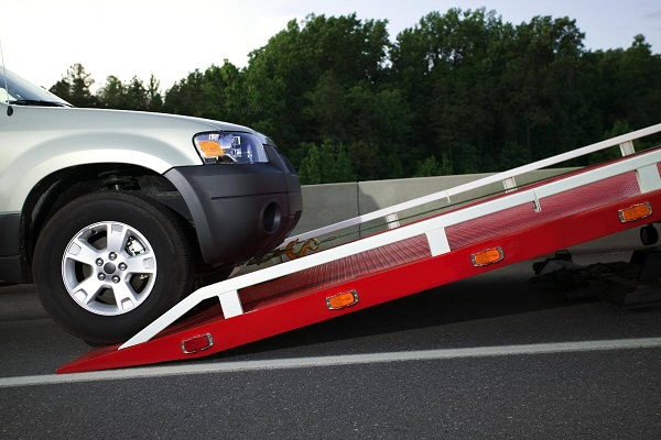 Tips for Avoiding Common Towing Scams and Frauds