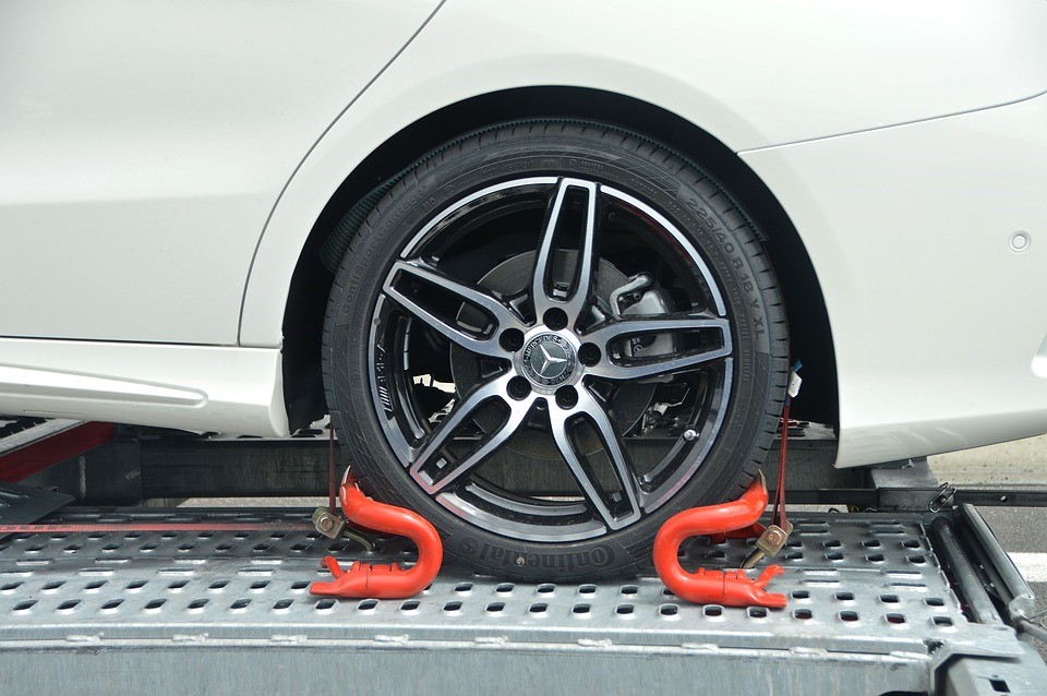 Efficient and Reliable: Choosing the Right Repo Tow Truck Services in Salt Lake